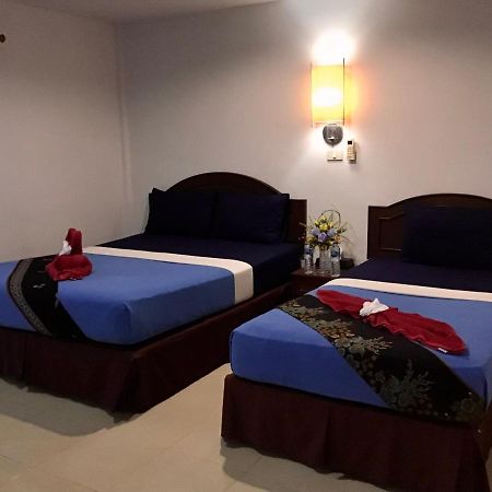 Andaman Beach Resort Koh Jum Exterior photo