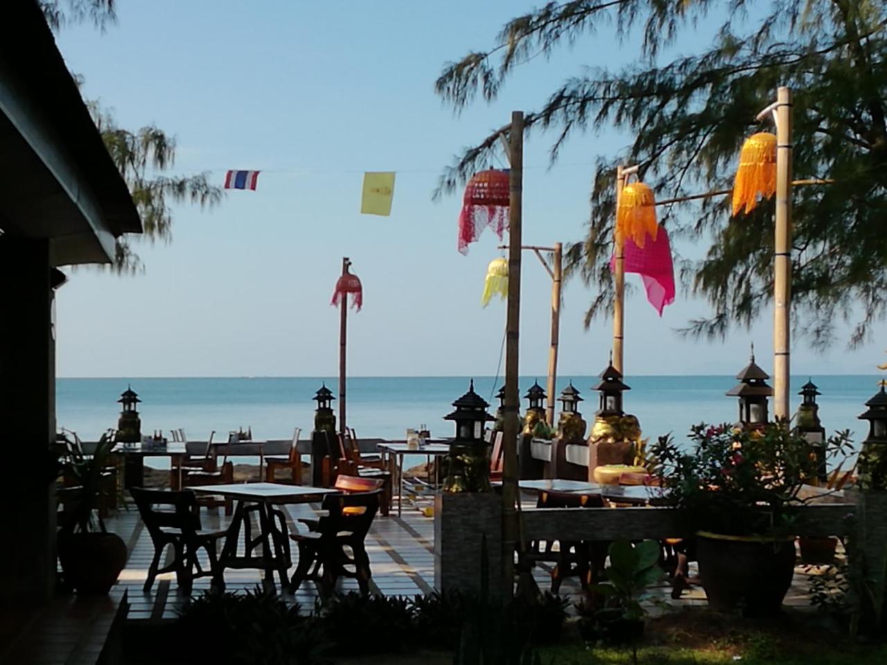 Andaman Beach Resort Koh Jum Exterior photo