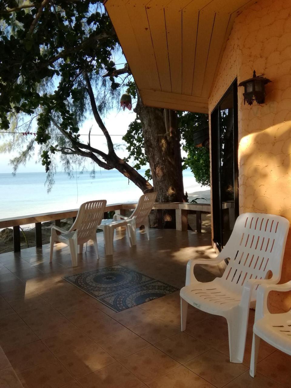 Andaman Beach Resort Koh Jum Exterior photo