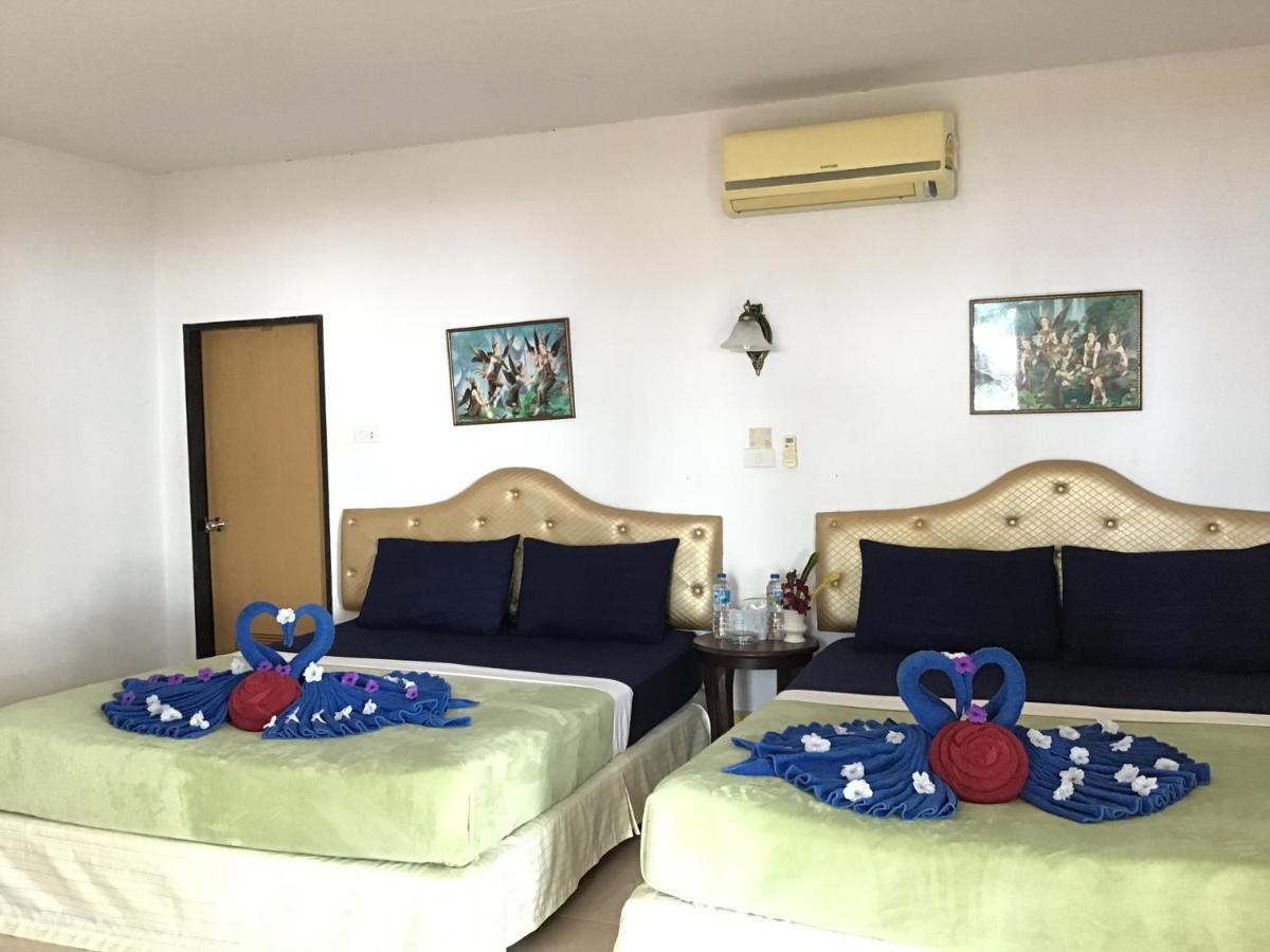 Andaman Beach Resort Koh Jum Exterior photo